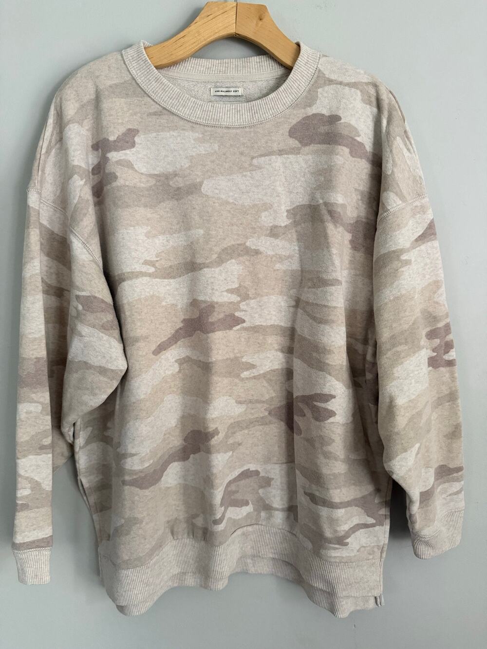 American Eagle Ahh-Mazingly Soft Sweatshirt, Jegging Fit, camo print, size S